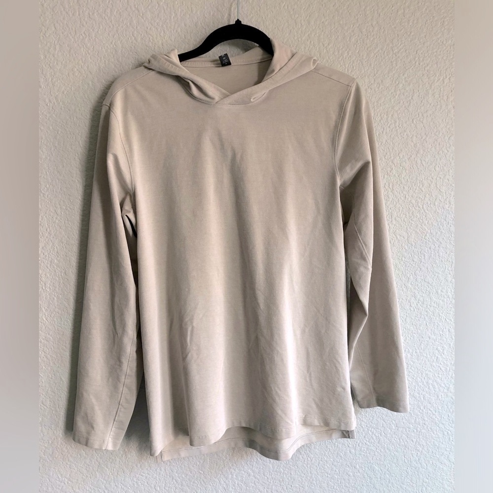 Lululemon pullover hoodie long sleeve in cream size small lightweight